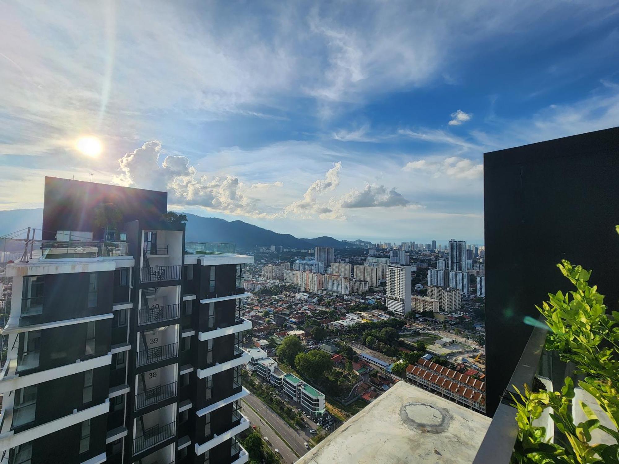 Urban Suites - Penang Jelutong Экстерьер фото