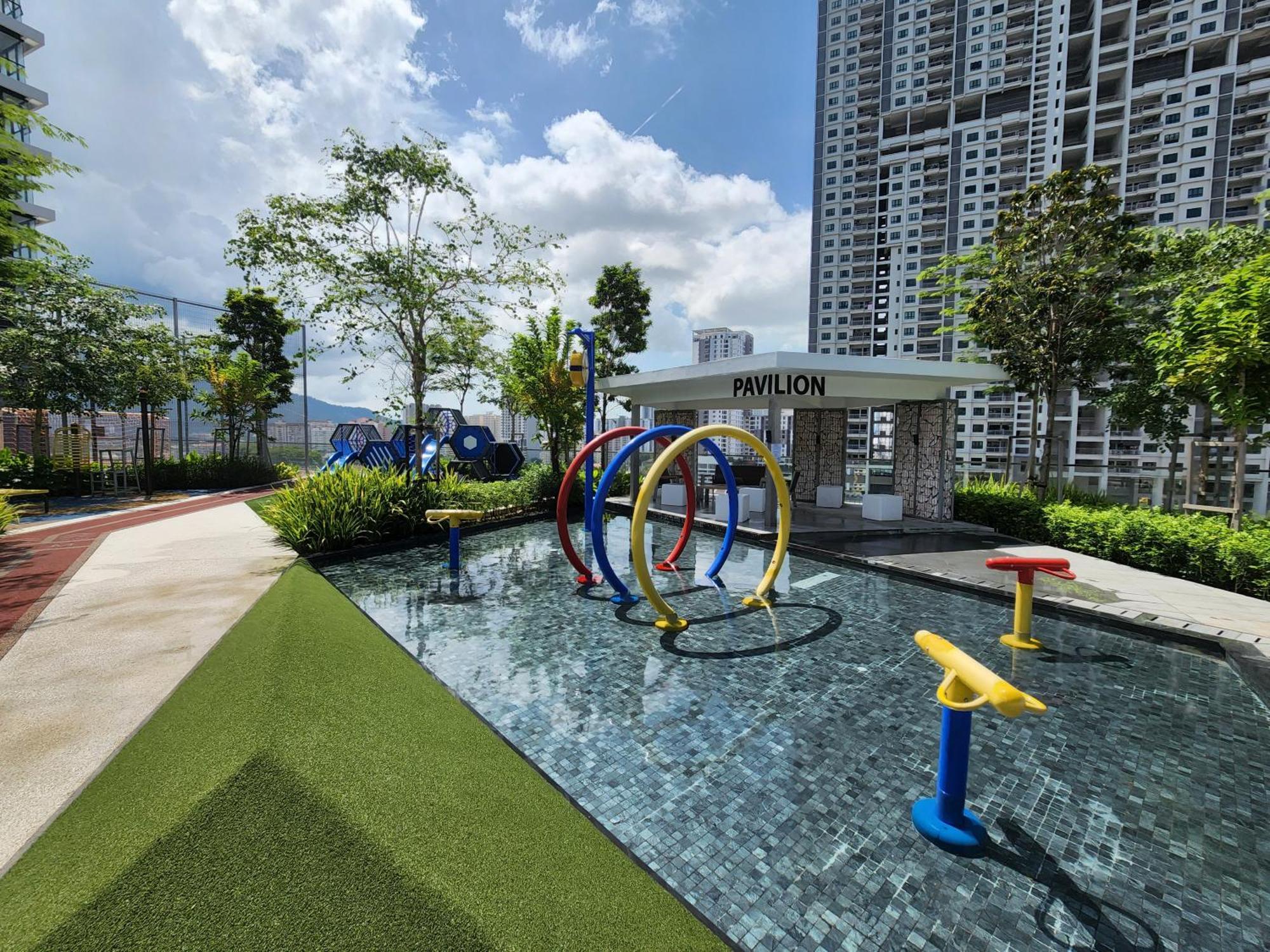 Urban Suites - Penang Jelutong Экстерьер фото