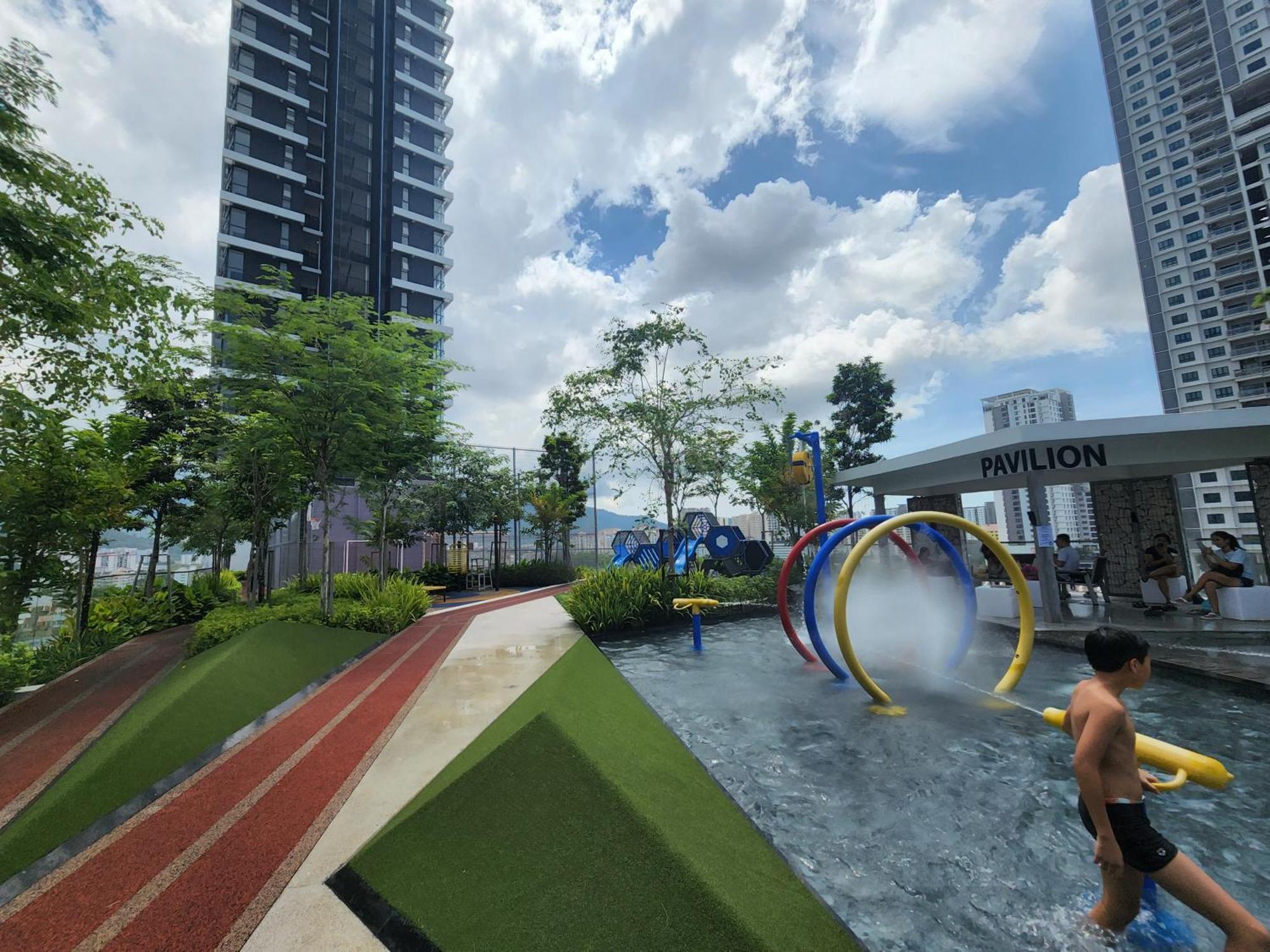 Urban Suites - Penang Jelutong Экстерьер фото